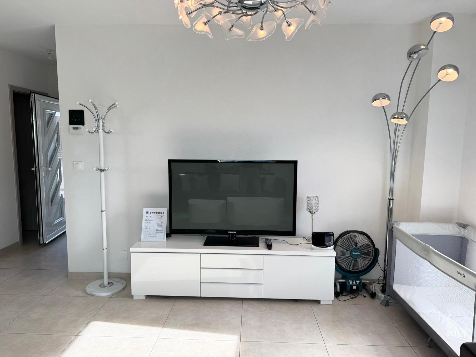 Appartement Bes,, Attique Neuf Avec Confort Wittenheim Exterior photo